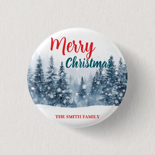 エレガントなクリスマス 冬の松の木の森 ホル 缶バッジ (正面)