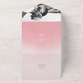 エレガントなグラデーションピンクの背景のウェディング オールインワン招待状 (外側)