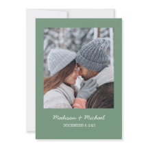 エレガントなグリーンのウィンターボタニカルリースウェディング