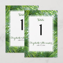 エレガントなグリーンのウェディングテーブルナンバーカード