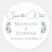 エレガントなグリーンのユーカリの葉のモダンなSave the Date ラウンドシール (正面)