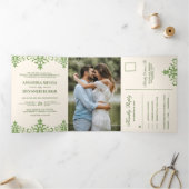 エレガントなグリーンダマスク伝統的なインドのウェディング 三つ折り招待状 (内部)