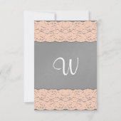 エレガントなコーラルとソフトグレイのレースデザイン 招待状 (裏面)