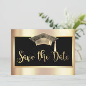 エレガントなゴールドの卒業帽のタッセルでSave The Date セーブザデート (スタンド正面)