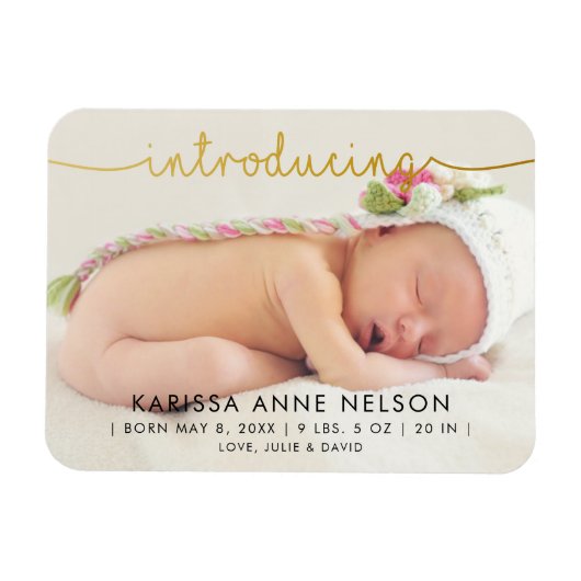 エレガントなゴールドの手書き文字の写真 出生発表 マグネット (横)