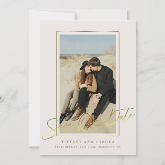 エレガントなゴールドフレームのウェディングフォト セーブザデート (正面)