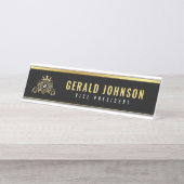 エレガントなゴールドモノグラムイニシャルデザイン デスクネームプレート (正面)