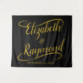 エレガントなゴールド手書きスワッシュカリグラフィー結婚式 タペストリー (正面(横))