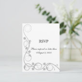 エレガントなシルバーのスワール RSVP / 返信カード 招待状 (スタンド正面)
