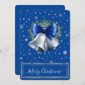 エレガントなシルバーのベルと青いリボンのカスタムクリスマス シーズンカード (正面/裏面)