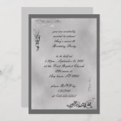 エレガントなシルバースクロール アートデコ招待状 招待状 (正面/裏面)