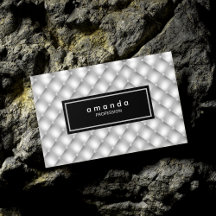 エレガントなシルバー ブラック ダイヤモンドモノグラム