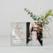 エレガントなスクリプトと写真の結婚式 Save The Date 箔招待状ポストカード (立ち正面)