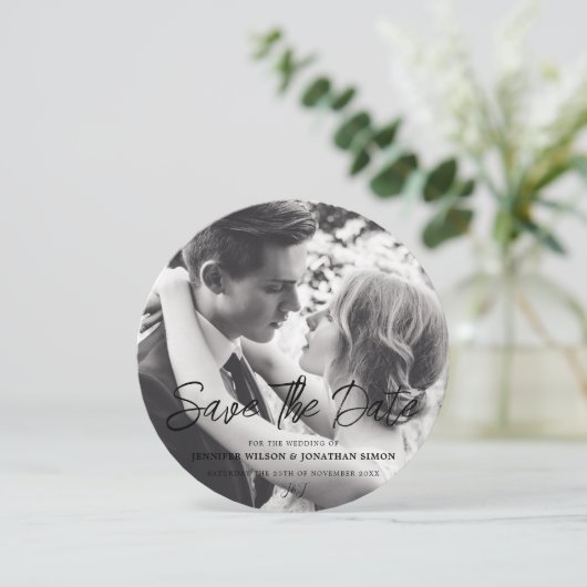エレガントなスクリプト付きのフルフォトテンプレート Save The Date セーブザデート (スタンド正面)