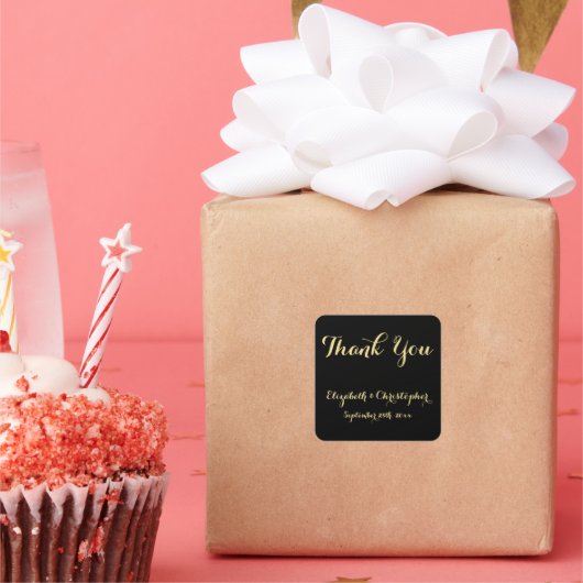 エレガントなスクリプト ブラック ゴールド ウェディング サンクス フェイバーズ スクエアシール (パーティー)