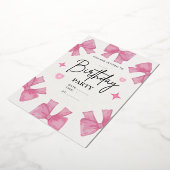 エレガントなスクリプト&ローズゴールドの写真入り誕生日カード 箔招待状 (回転した状態)