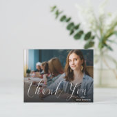 エレガントなスクリプト 卒業写真 感謝の気持ちを伝えるポストカード ポストカード (スタンド正面)