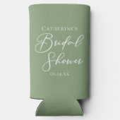エレガントなセージグリーンのウェディングシャワーパーソナライズド スリム缶クーラー (裏面)