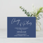 エレガントなタイポグラフィー プランの変更 ネイビーカード 招待状 (スタンド正面)