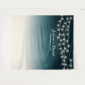 エレガントなターコイズ・アクアグリーンのオンブレストリングライト ウェディングバックドロップス タペストリー (正面(横))