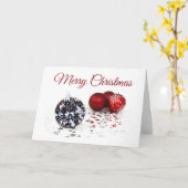 エレガントなダイヤモンドと赤のクリスマスオーナメント カード (黄色い花)