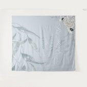 エレガントなダスティーブルーの水彩画の葉と花 タペストリー (正面(横))