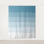 エレガントなダスティーブルーの背景の色合い タペストリー (正面)