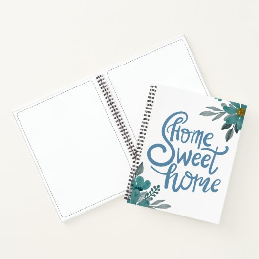 エレガントなダスティーブルーの花々 ホームスイートホーム カスタム ノートブック (内部)