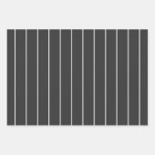 エレガントなチャコールグレーとホワイトのピンストライプパターン ラッピングペーパーシート (正面)