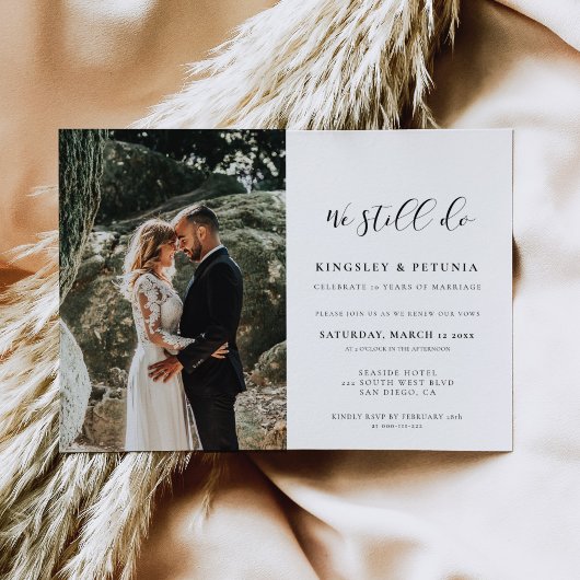 エレガントなデザイン 私たちはいまだに誓いの更新写真を撮る 招待状
