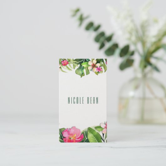 エレガントなトロピカルグリーンの葉の花の水彩 名刺 (スタンド正面)