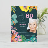 エレガントなトロピカルフラワーの80歳誕生日パーティーの写真 招待状 (スタンド正面)