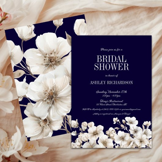 エレガントなネイビーとホワイトの花のブライダルシャワー 招待状