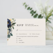 エレガントなネイビーブルーの花と白の芍薬の結婚式RSVP エンクロージャーカード (スタンド正面)