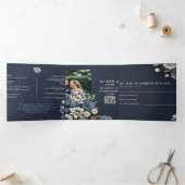 エレガントなネイビーブルーの花柄の写真&RSVP ウェディング 三つ折り招待状 (内部)