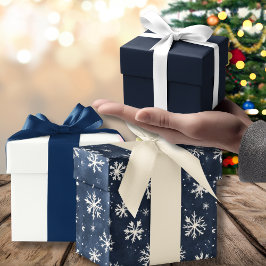 エレガントなネイビーブルーの雪の結晶 クリスマス ラッピングペーパーシート
