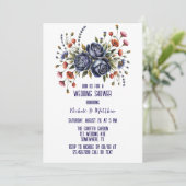 エレガントなネイビー ローズとテラコッタ フローラル ウェディング 招待状 (スタンド正面)