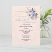 エレガントなバイオレット フラワー シャワー 招待状 5枚の花びらを持つローズ (スタンド正面)