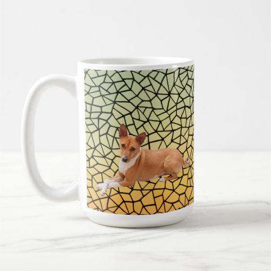 エレガントなバセンジー犬 コーヒーマグカップ (左)