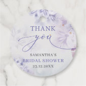 エレガントなパステル紫の春の花をあしらったブライダルシャワー フェイバータグ (裏面)