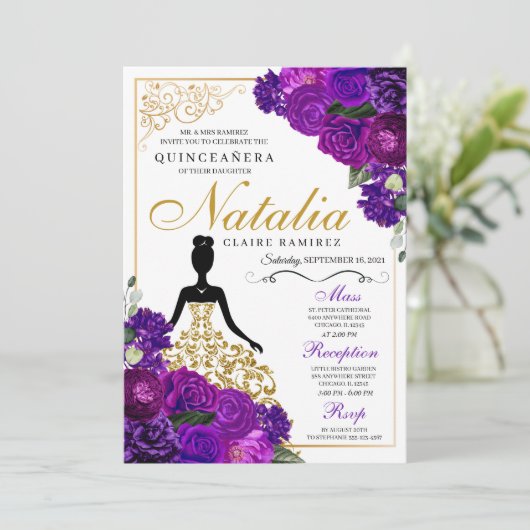 エレガントなパープルの花のキンセアニエラ誕生日 招待状 (スタンド正面)