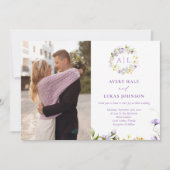 エレガントなパープルの花モノグラム写真結婚式 招待状 (正面)