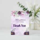 エレガントなパープルフラワーバースデー招待状 ポストカード (スタンド正面)