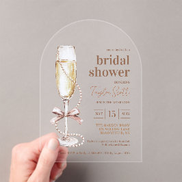 エレガントなパールとプロセッコのアーチ アクリル招待状