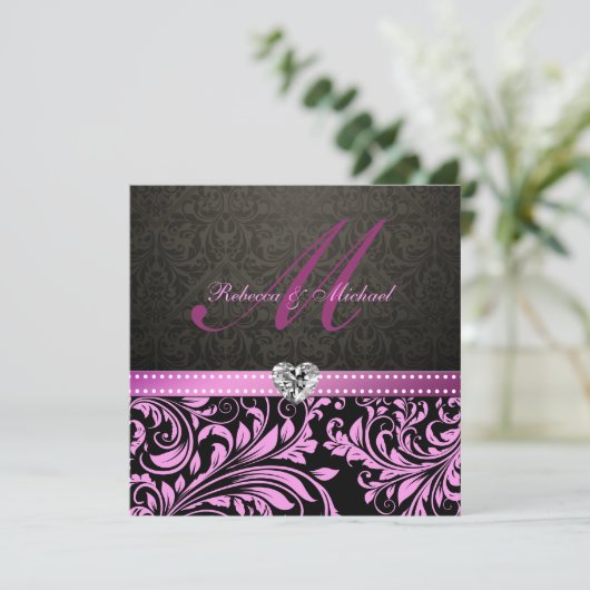 エレガントなピンクおよび黒いダマスク織の結婚式の招待 招待状 (スタンド正面)