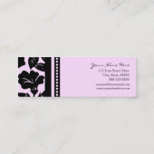 エレガントなピンクおよび黒い花の名刺 スキニー名刺 (裏面)