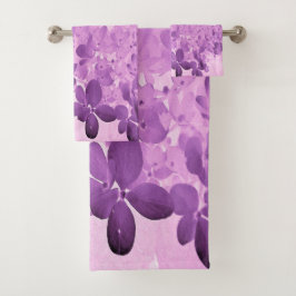 エレガントなピンクとブラックのライムライトアジサイ バスタオルセット