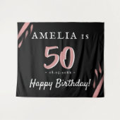 エレガントなピンクとブラックの50歳誕生日パーティー背景 タペストリー (正面(横))