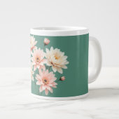 エレガントなピンクのキクの芸術 ジャンボコーヒーマグカップ (正面右)