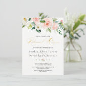 エレガントなピンクのブッシュ フラワーズ ゴールド リハーサル ディナー 招待状 (スタンド正面)